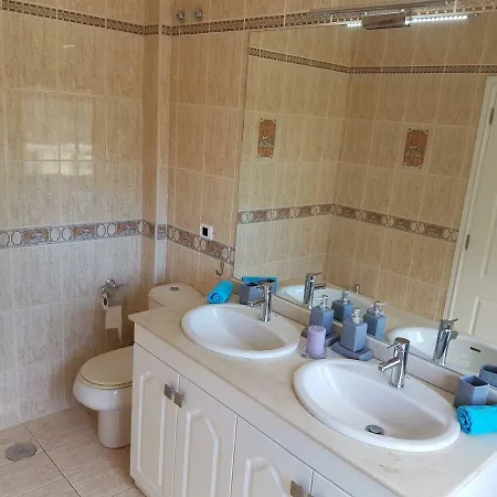 Roque Conde 4 With Private Pool, Large Terrace, Sea-view, Wifi, Bbq, Dishwasher, Garage, Sat-tv Villa Costa Adeje (Tenerife)