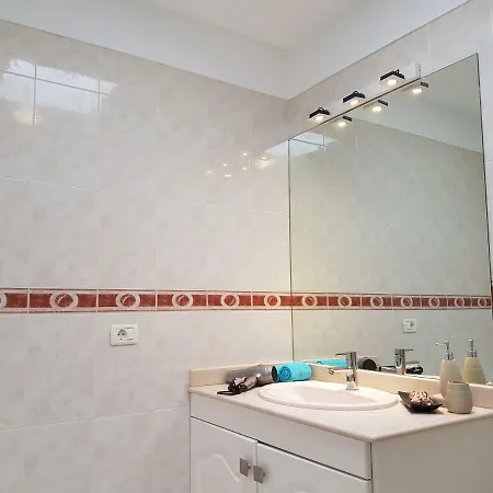 Villa Roque Conde 4 With Private Pool, Large Terrace, Sea-view, Wifi, Bbq, Dishwasher, Garage, Sat-tv *
